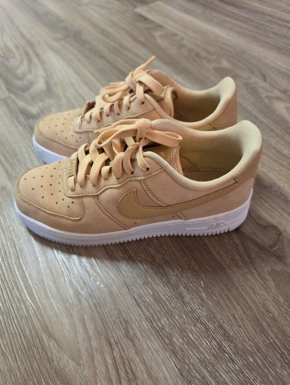 Nike Air Force 1 - Picture 3 of 6